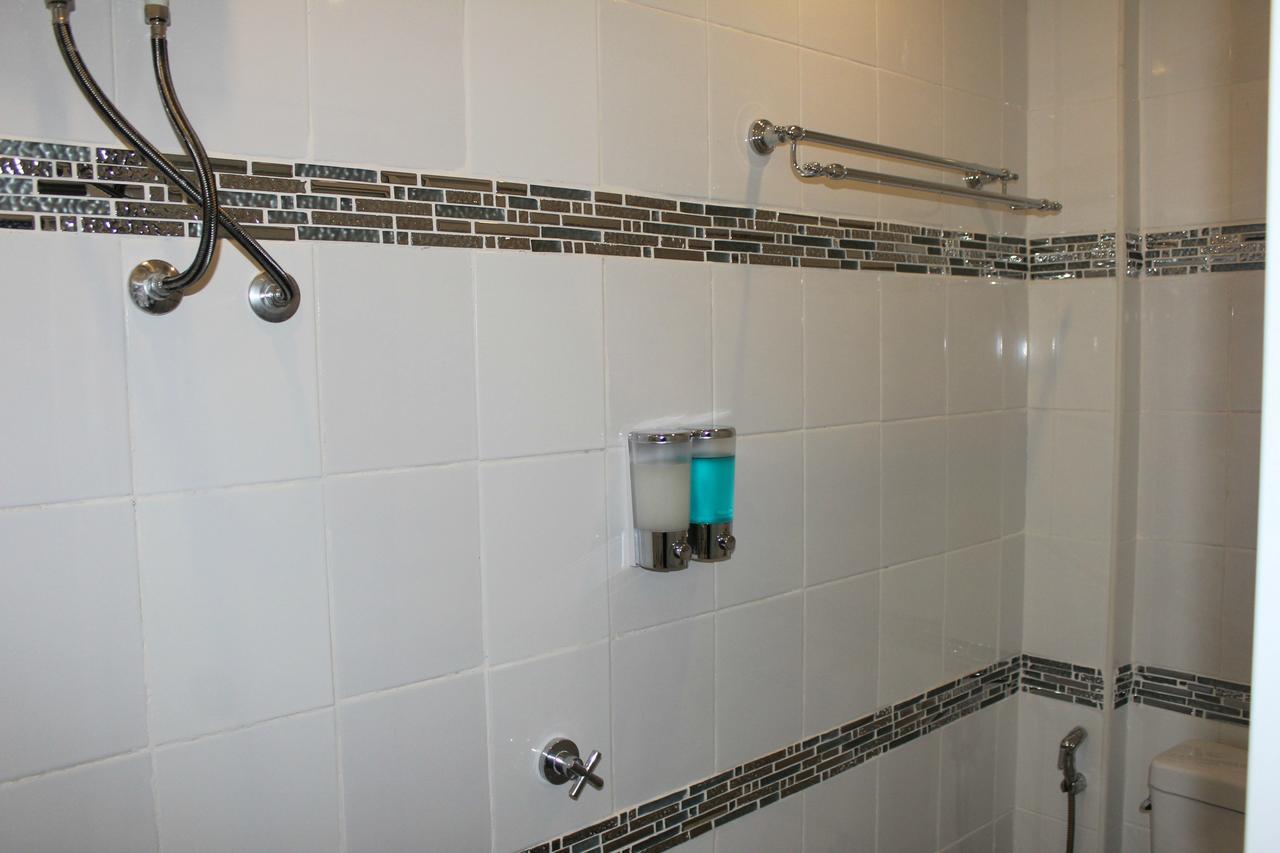 בנגקוק Everest Boutique Hotel מראה חיצוני תמונה