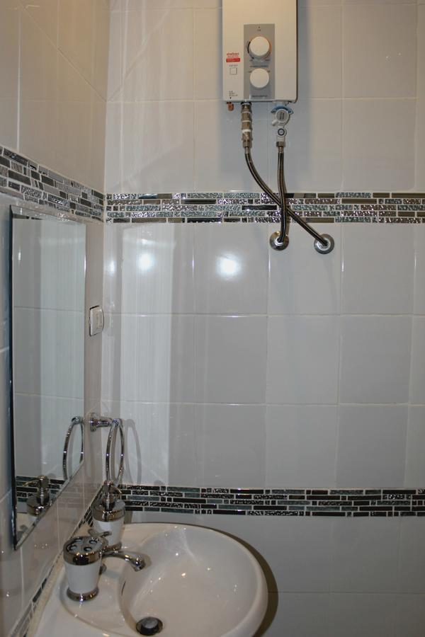 בנגקוק Everest Boutique Hotel מראה חיצוני תמונה