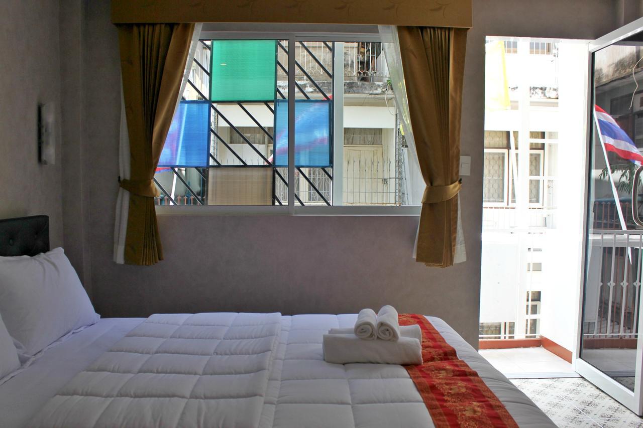 בנגקוק Everest Boutique Hotel מראה חיצוני תמונה
